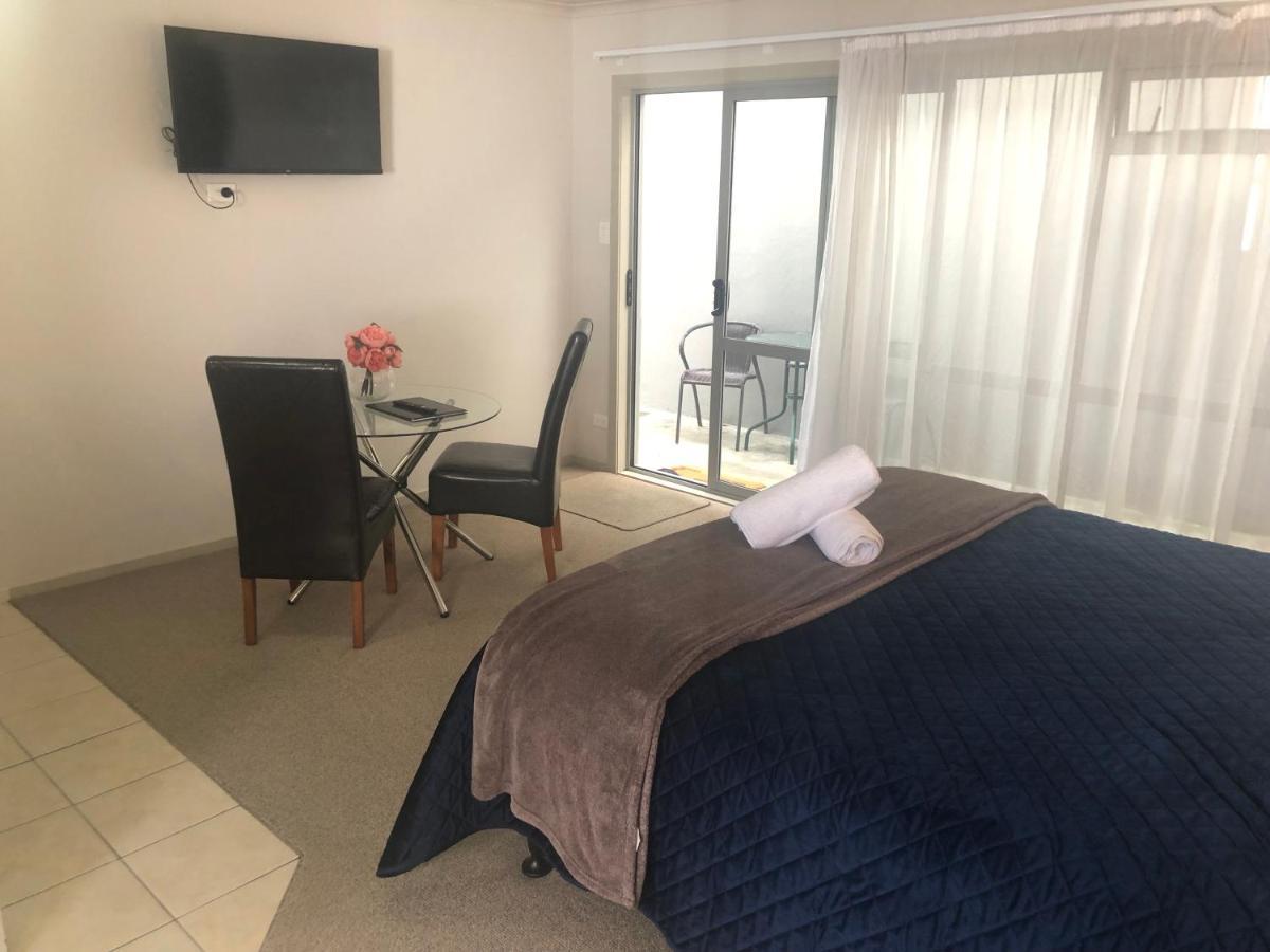 Absolute Lake View Motel Lac Lac Taupo Extérieur photo